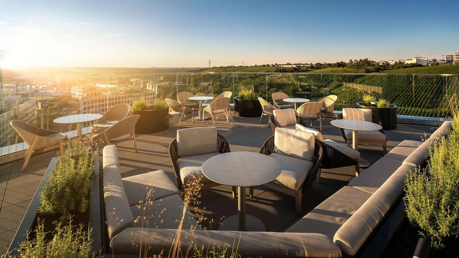 Radisson Blu Hotel At Porsche Design Tower Stuttgart