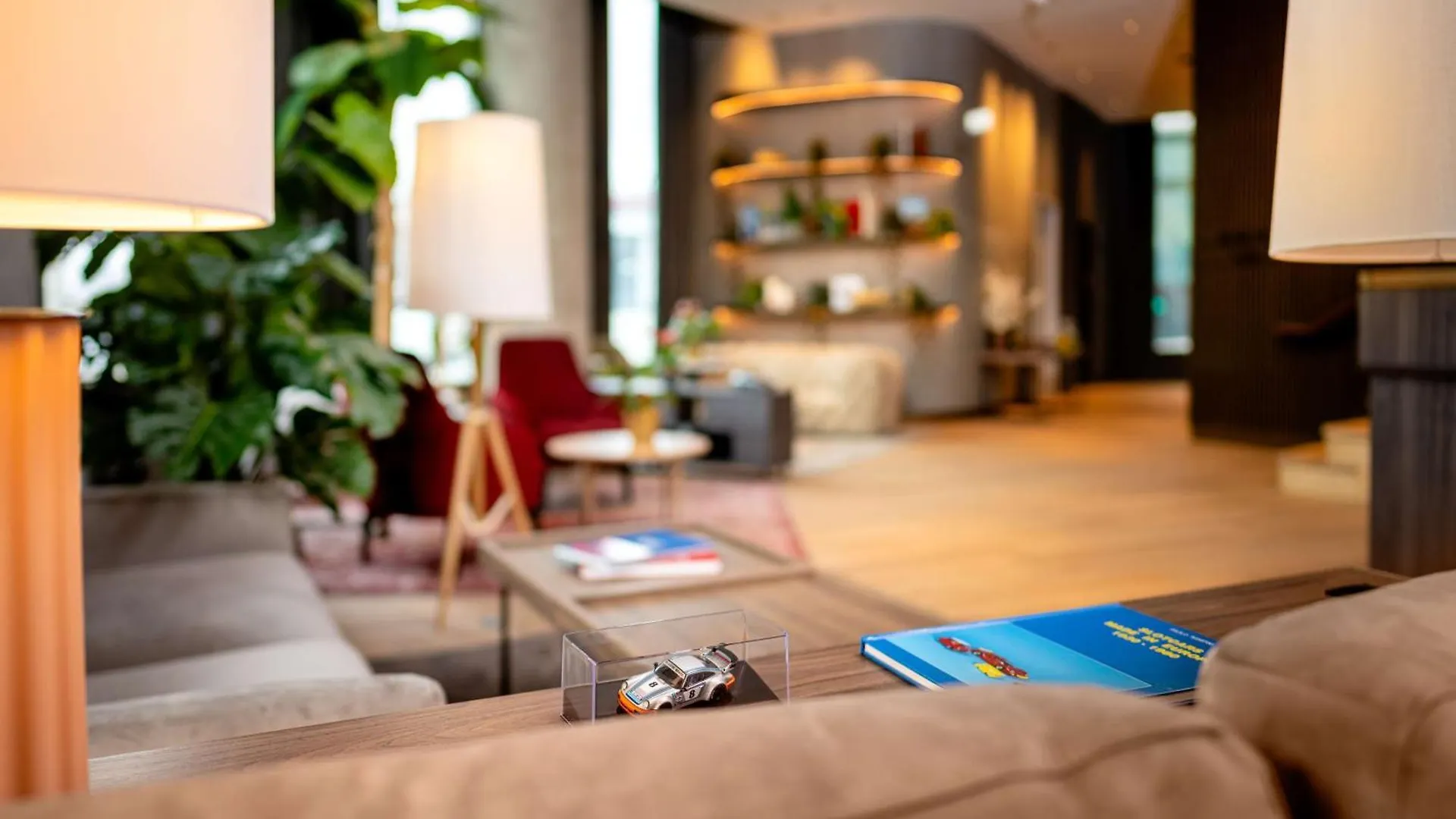 Radisson Blu Hotel At Porsche Design Tower Stuttgart