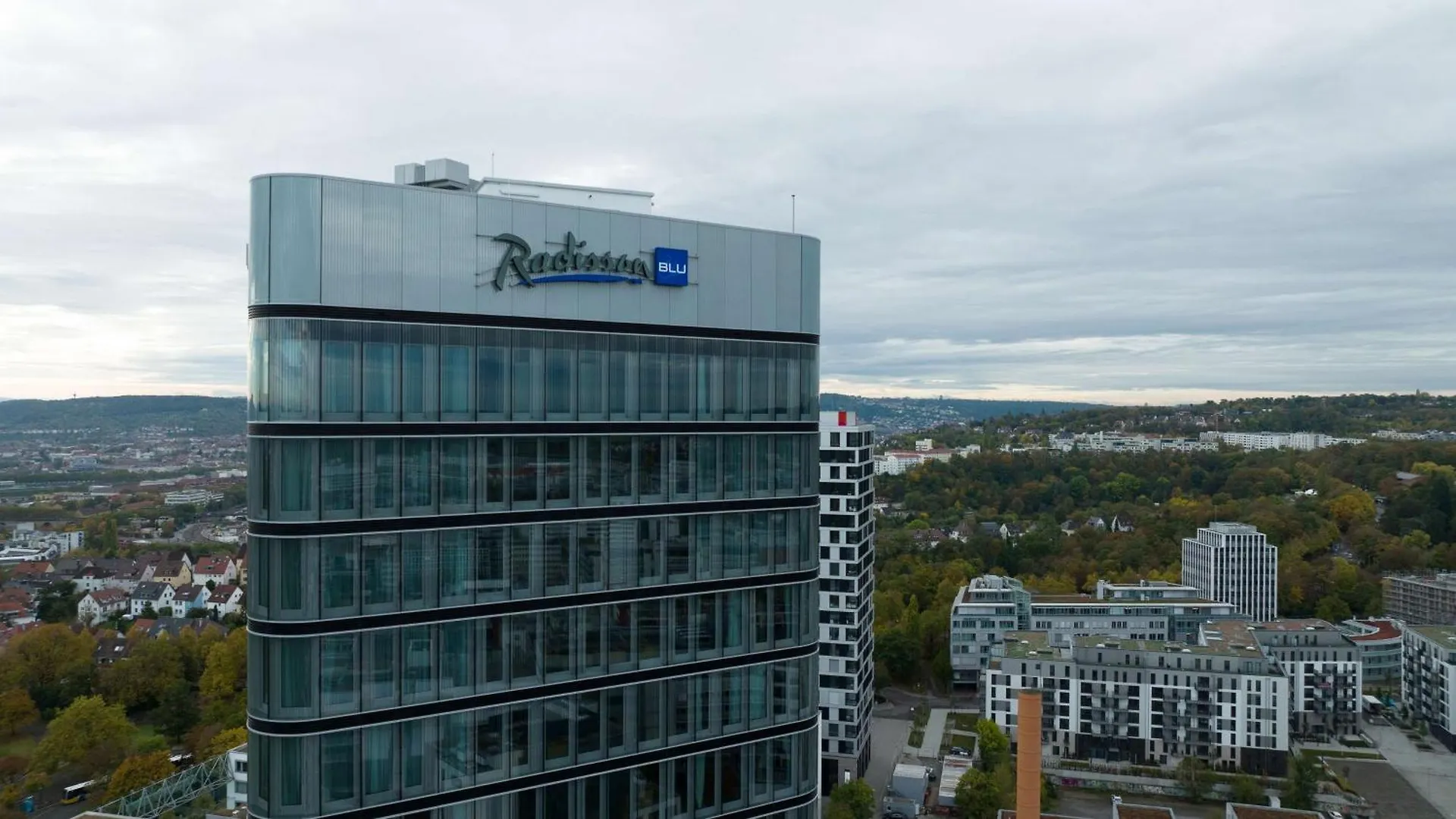 Radisson Blu Hotel At Porsche Design Tower Stuttgart Deutschland
