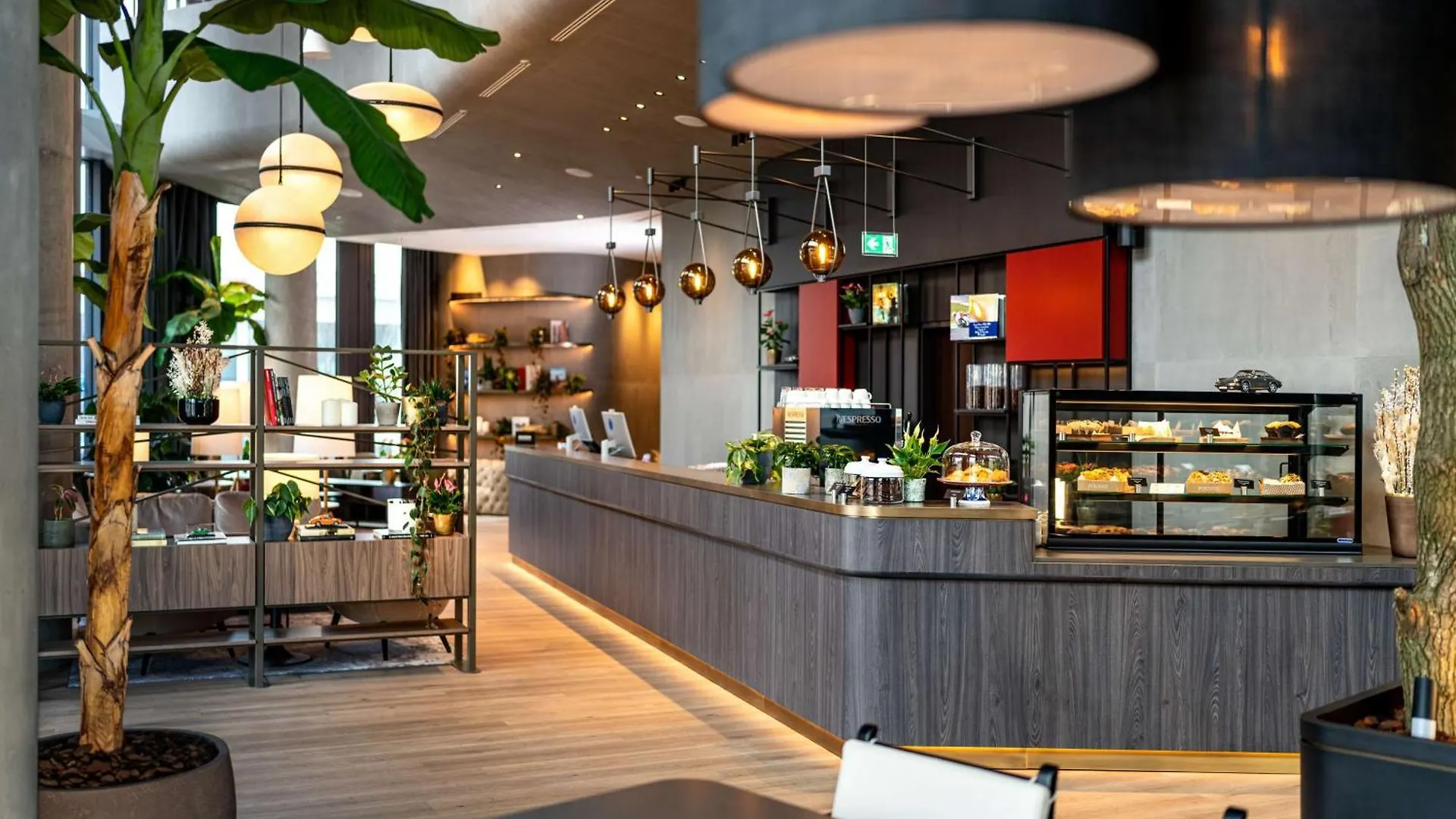 Radisson Blu Hotel At Porsche Design Tower Stoccarda