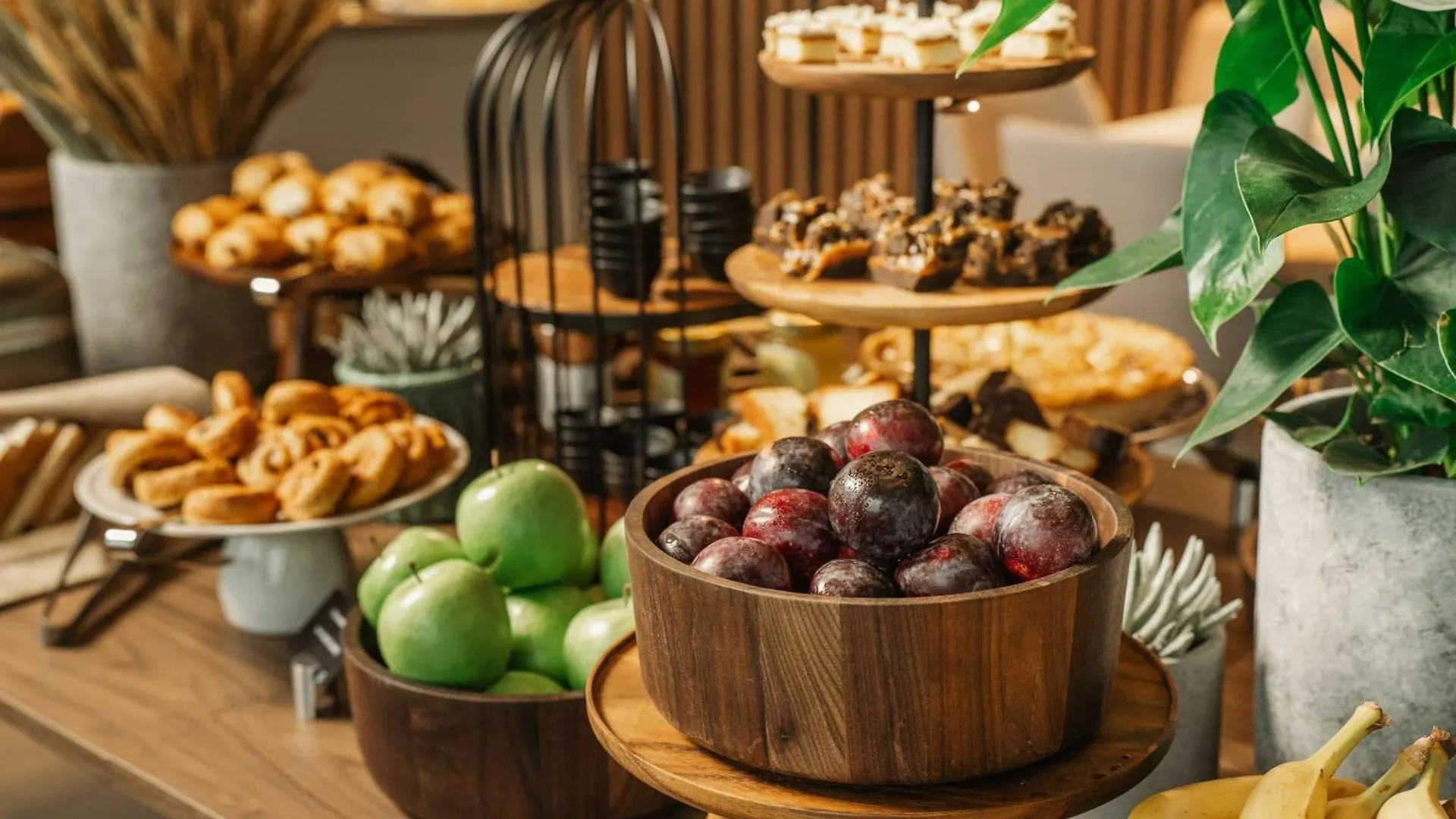 Radisson Blu Hotel At Porsche Design Tower شتوتغارت 4*,  ألمانيا