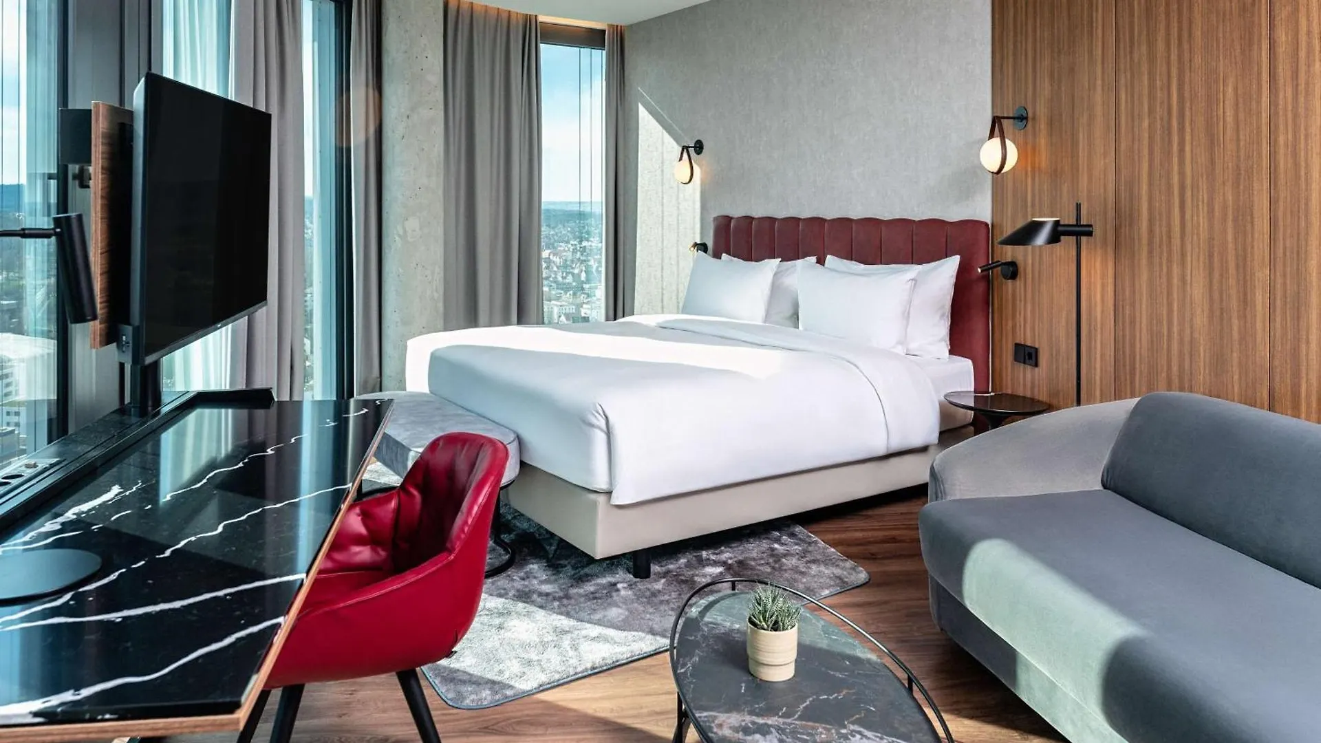 ****  Radisson Blu Hotel At Porsche Design Tower شتوتغارت ألمانيا