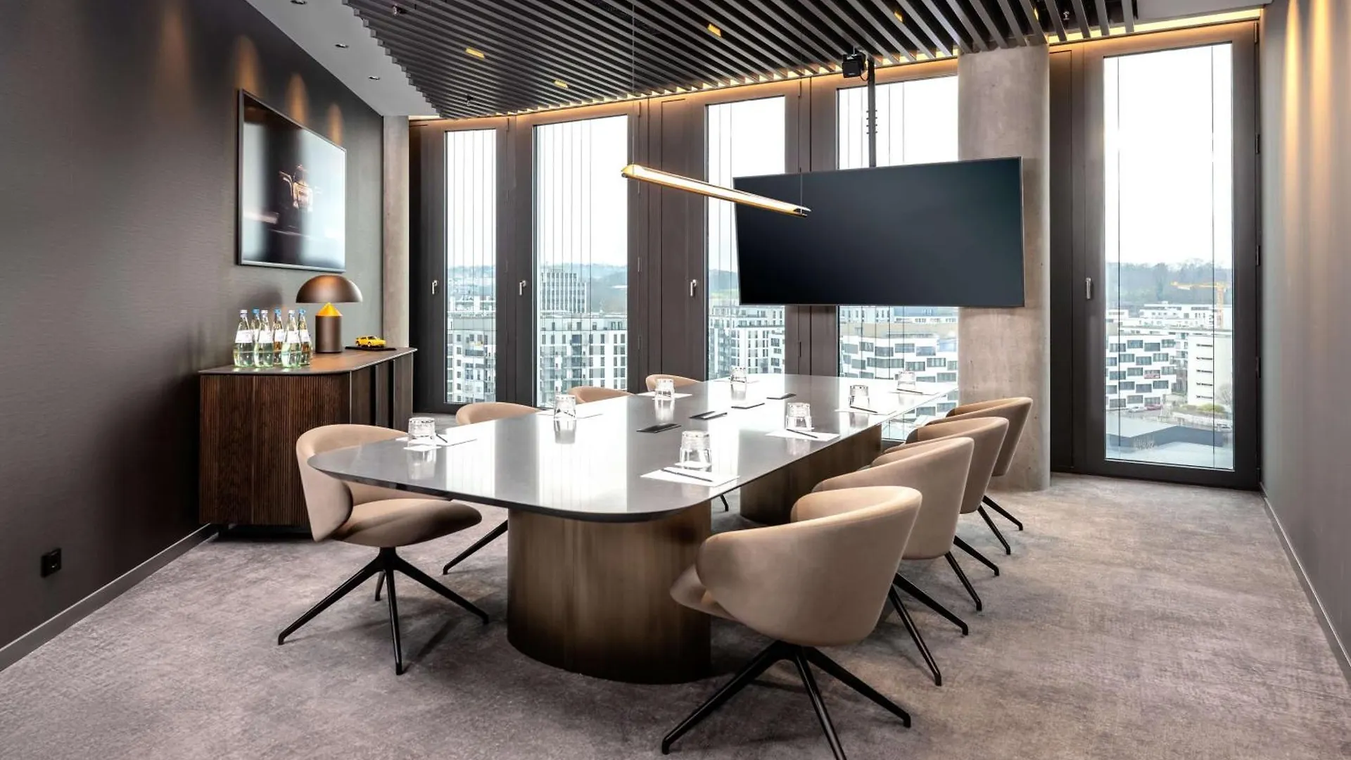 Radisson Blu Hotel At Porsche Design Tower Stuttgart